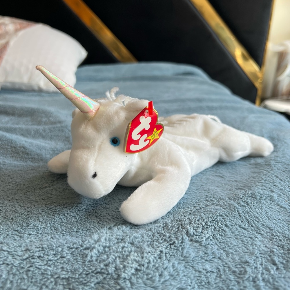 Retired 1994 vintage mystic the unicorn Ty beanie baby with tags